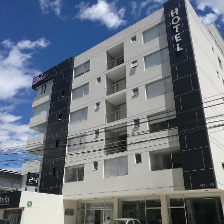 Hotel Sabet Quito Zewnętrze zdjęcie